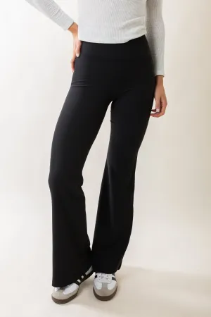 Hit The Studio Flare Legging