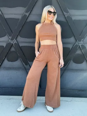 Ribbed Halter Set In Coffee