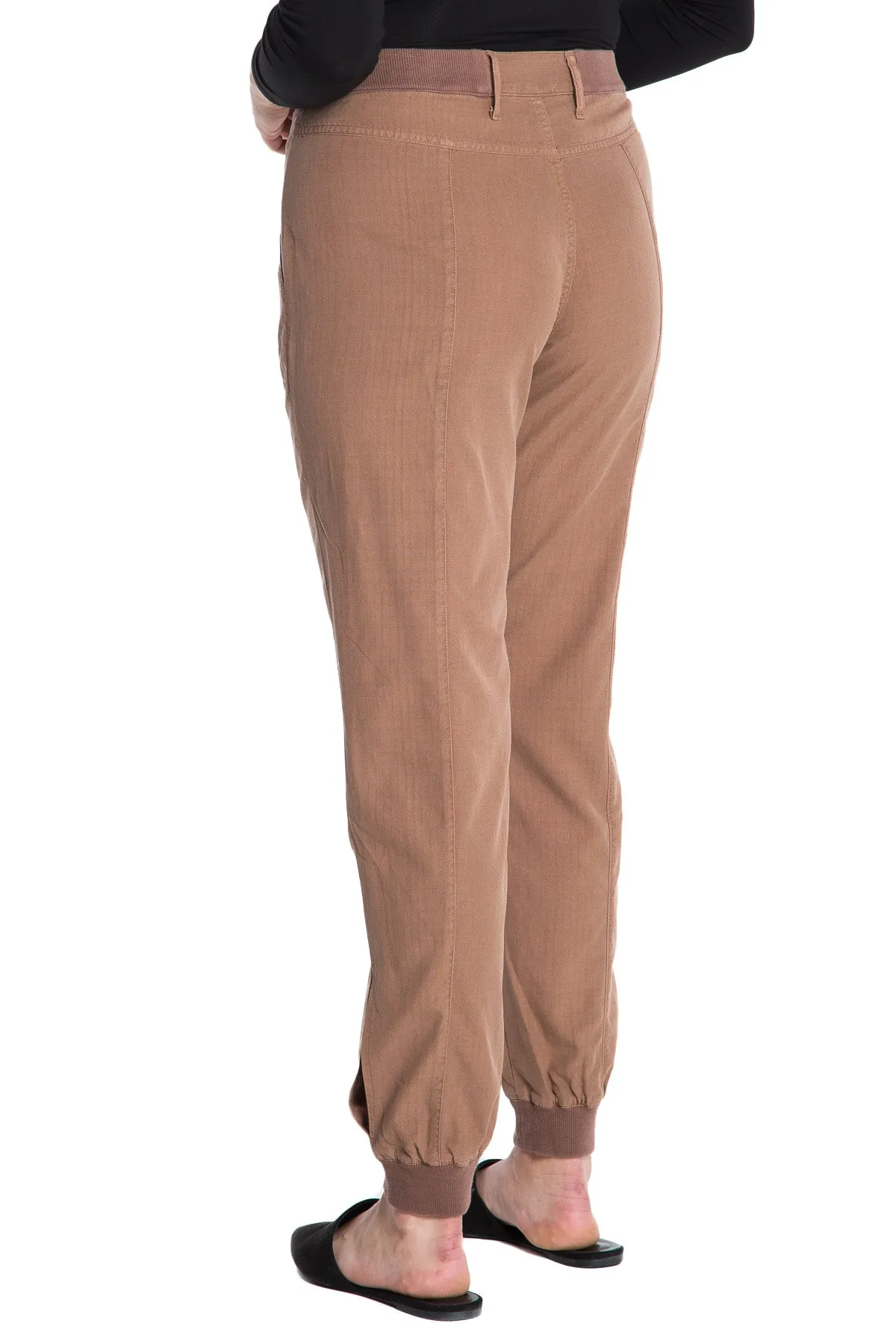 Silk jogger in Taupe