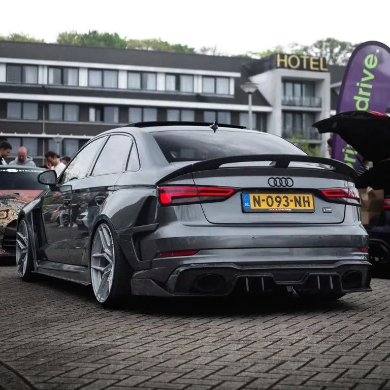 SPECTER PLUS Side Skirts for Audi RS3 8V.5 2018-2020 Carbon Fiber/FRP