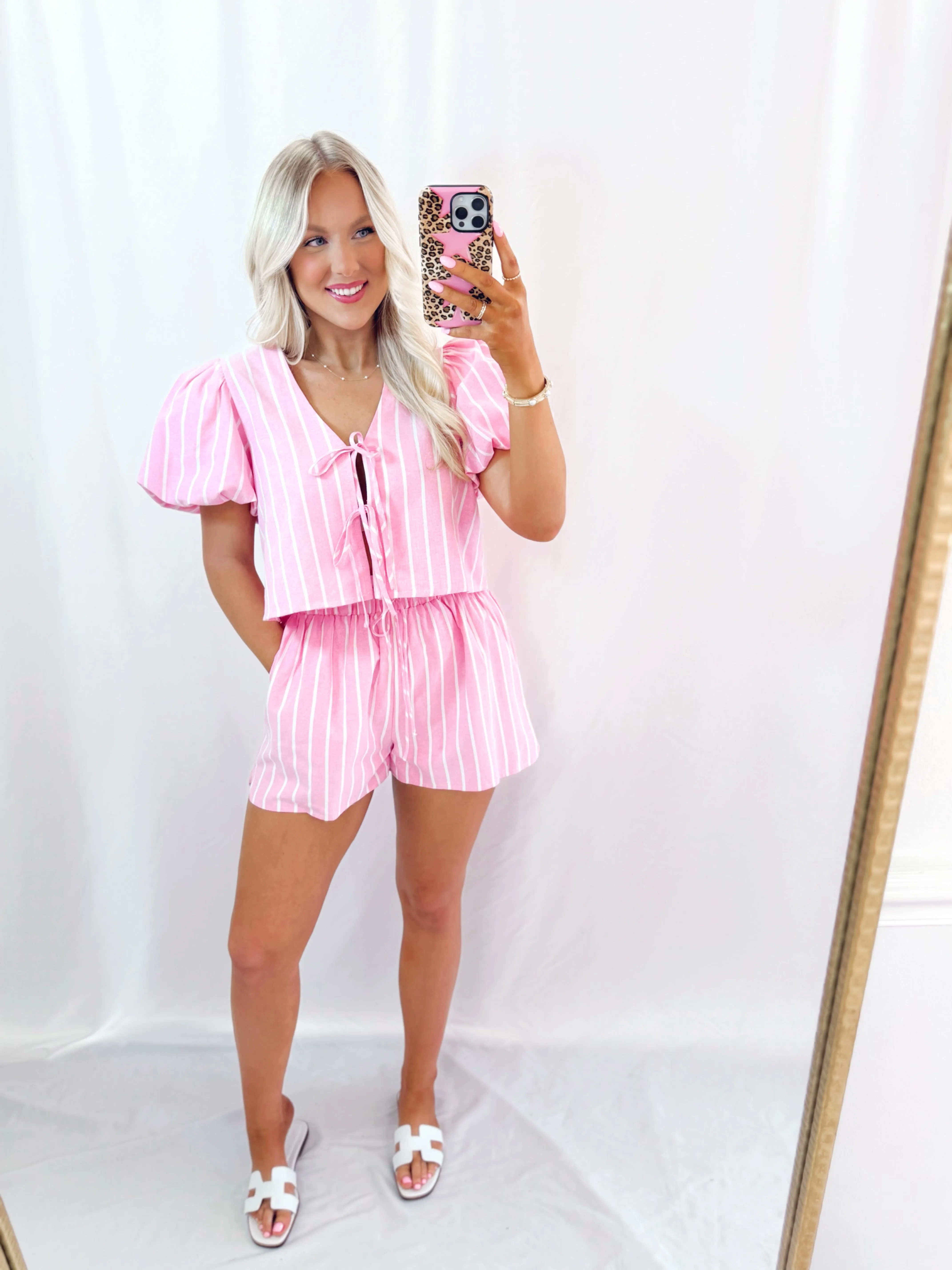 Sun   Fun Set (top   shorts) PINK💖 1 small left