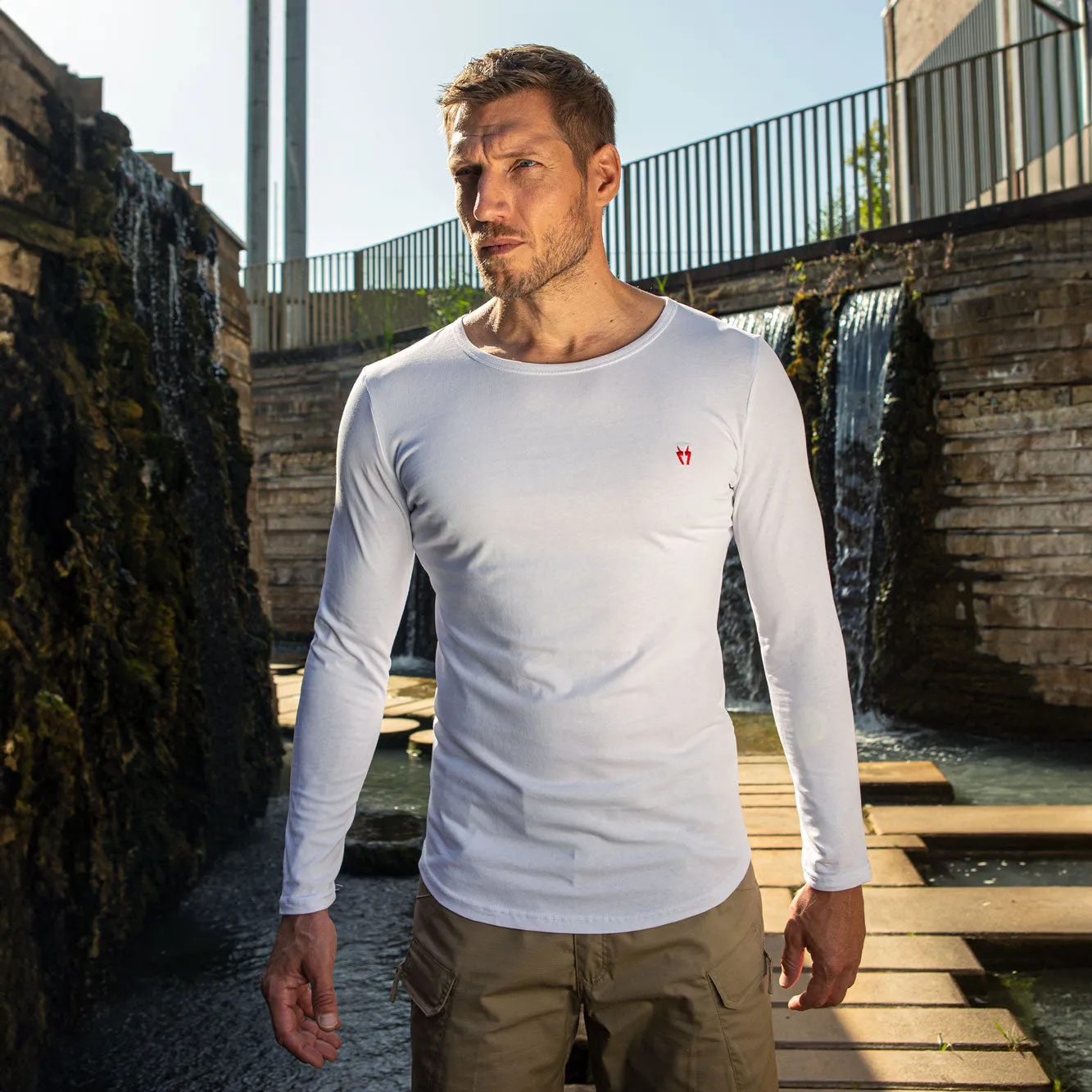 Sweatshirt Classic with boat neckline